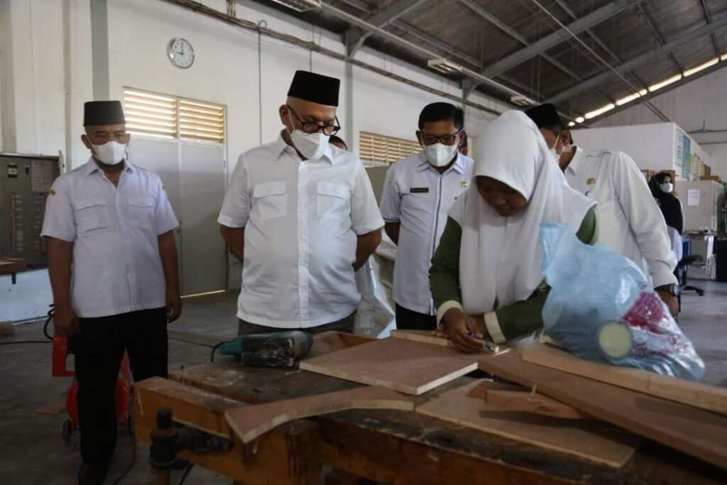 Ⓒ Hak cipta foto di atas dikembalikan sesungguhnya kepada pemilik foto