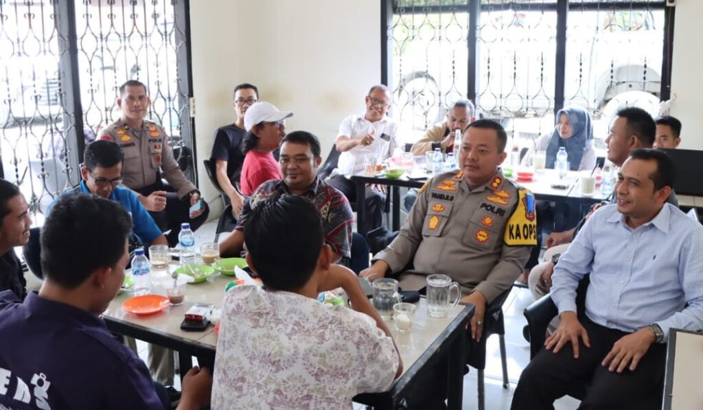 Ⓒ Hak cipta foto di atas dikembalikan sesungguhnya kepada pemilik foto