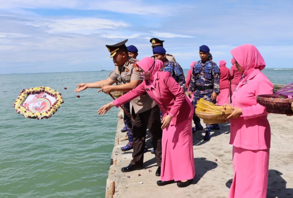 Ⓒ Hak cipta foto di atas dikembalikan sesungguhnya kepada pemilik foto