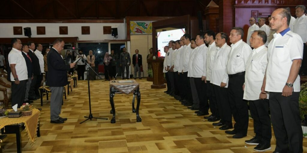 Ⓒ Hak cipta foto di atas dikembalikan sesungguhnya kepada pemilik foto