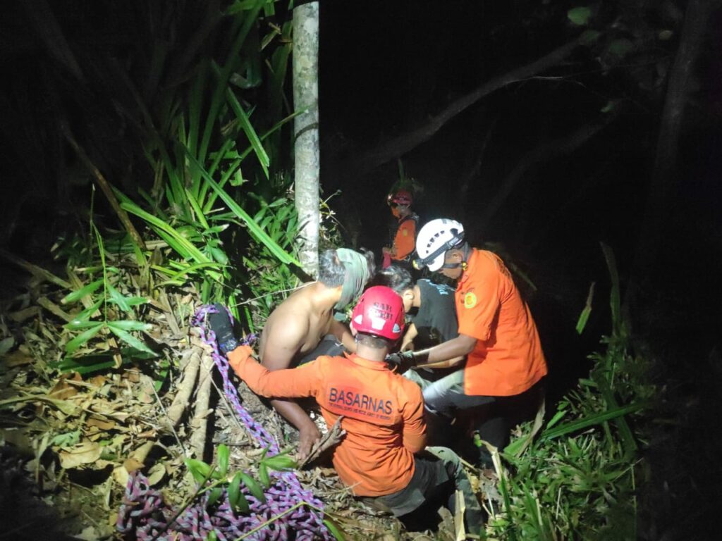 Ⓒ Hak cipta foto di atas dikembalikan sesungguhnya kepada pemilik foto