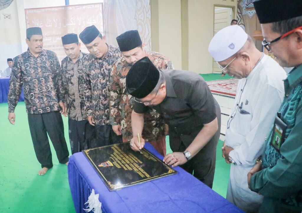 Ⓒ Hak cipta foto di atas dikembalikan sesungguhnya kepada pemilik foto