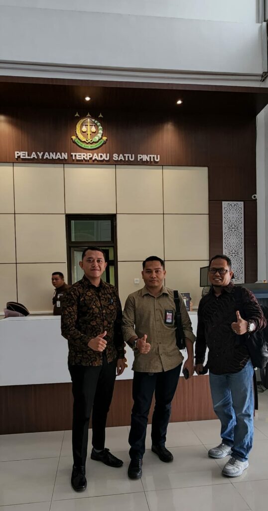 Ⓒ Hak cipta foto di atas dikembalikan sesungguhnya kepada pemilik foto