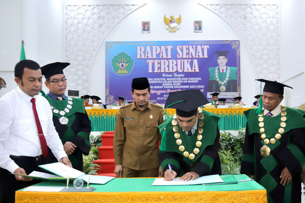 Ⓒ Hak cipta foto di atas dikembalikan sesungguhnya kepada pemilik foto