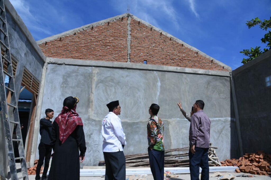 Ⓒ Hak cipta foto di atas dikembalikan sesungguhnya kepada pemilik foto