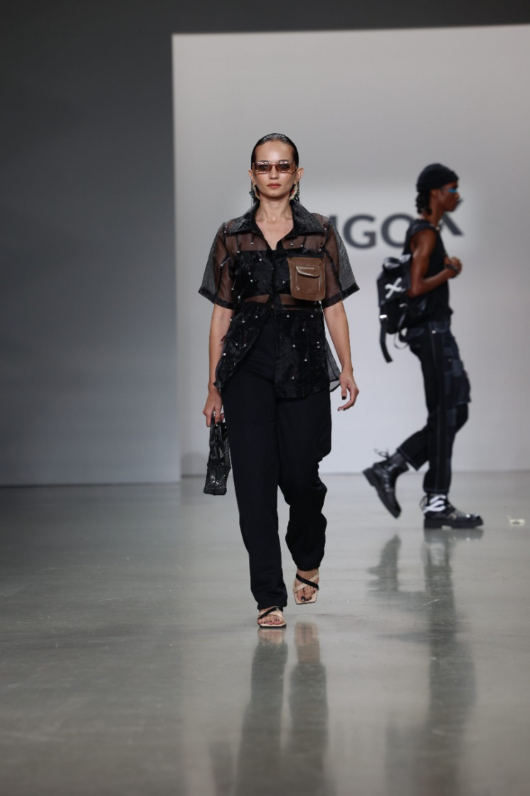 Sejumlah selebritis Tanah Air eksis di catwalk New York Fashion Week (NYFW) The Show Spring/Summer 2023. (Istimewa)