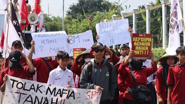 Ⓒ Hak cipta foto di atas dikembalikan sesungguhnya kepada pemilik foto