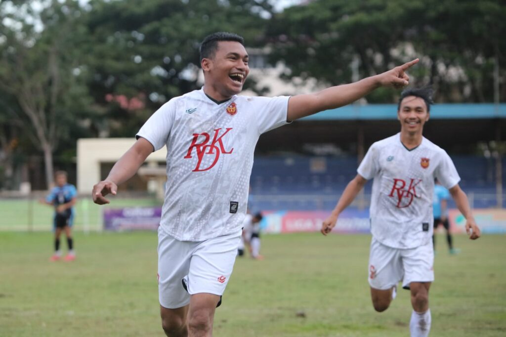 Ⓒ Hak cipta foto di atas dikembalikan sesungguhnya kepada pemilik foto