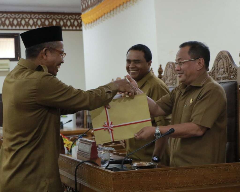 Ⓒ Hak cipta foto di atas dikembalikan sesungguhnya kepada pemilik foto