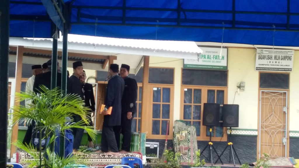 Ⓒ Hak cipta foto di atas dikembalikan sesungguhnya kepada pemilik foto