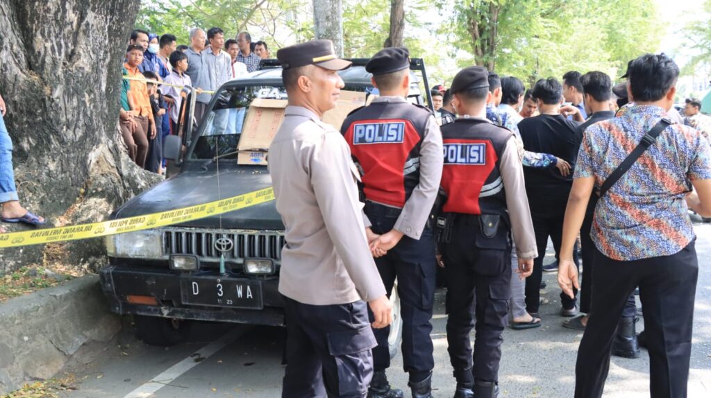 Ⓒ Hak cipta foto di atas dikembalikan sesungguhnya kepada pemilik foto