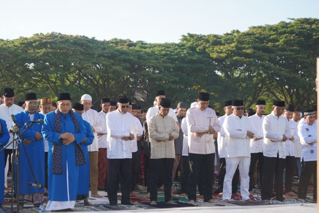 Ⓒ Hak cipta foto di atas dikembalikan sesungguhnya kepada pemilik foto