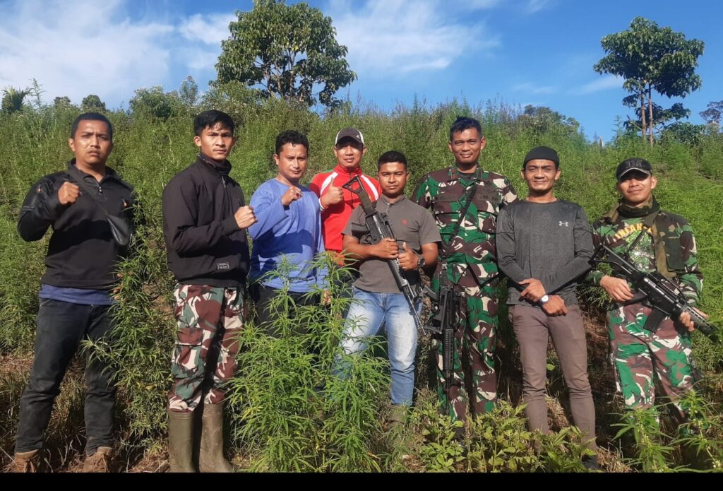 Ⓒ Hak cipta foto di atas dikembalikan sesungguhnya kepada pemilik foto