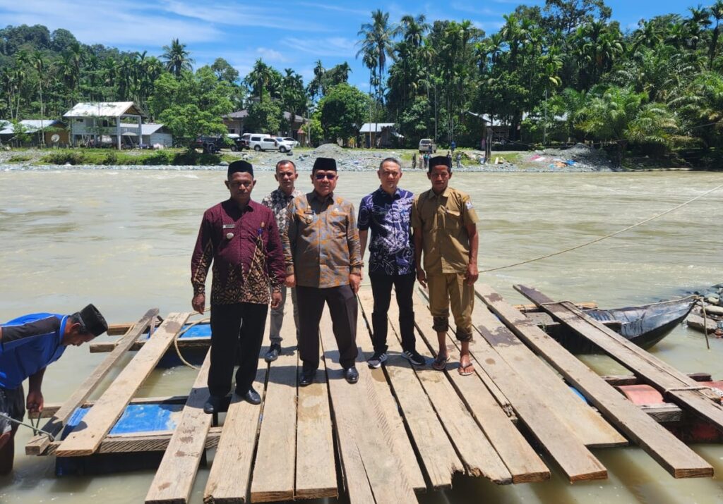 Ⓒ Hak cipta foto di atas dikembalikan sesungguhnya kepada pemilik foto