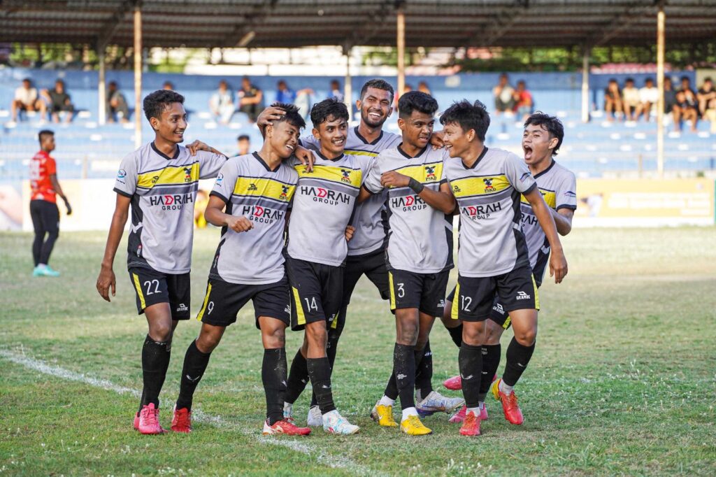 Ⓒ Hak cipta foto di atas dikembalikan sesungguhnya kepada pemilik foto