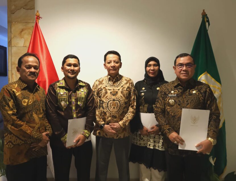 Ⓒ Hak cipta foto di atas dikembalikan sesungguhnya kepada pemilik foto