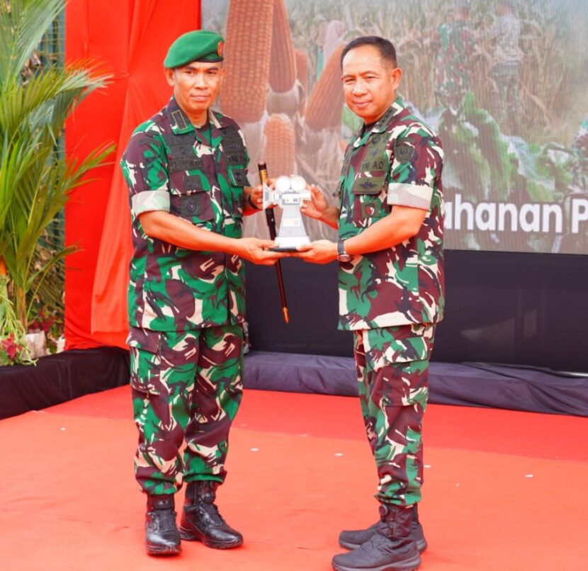 Ⓒ Hak cipta foto di atas dikembalikan sesungguhnya kepada pemilik foto