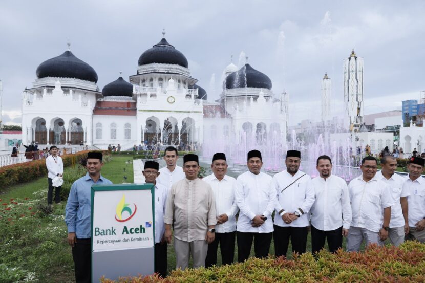 Ⓒ Hak cipta foto di atas dikembalikan sesungguhnya kepada pemilik foto