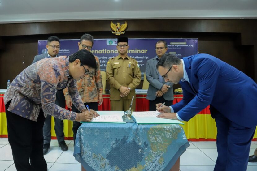 Ⓒ Hak cipta foto di atas dikembalikan sesungguhnya kepada pemilik foto