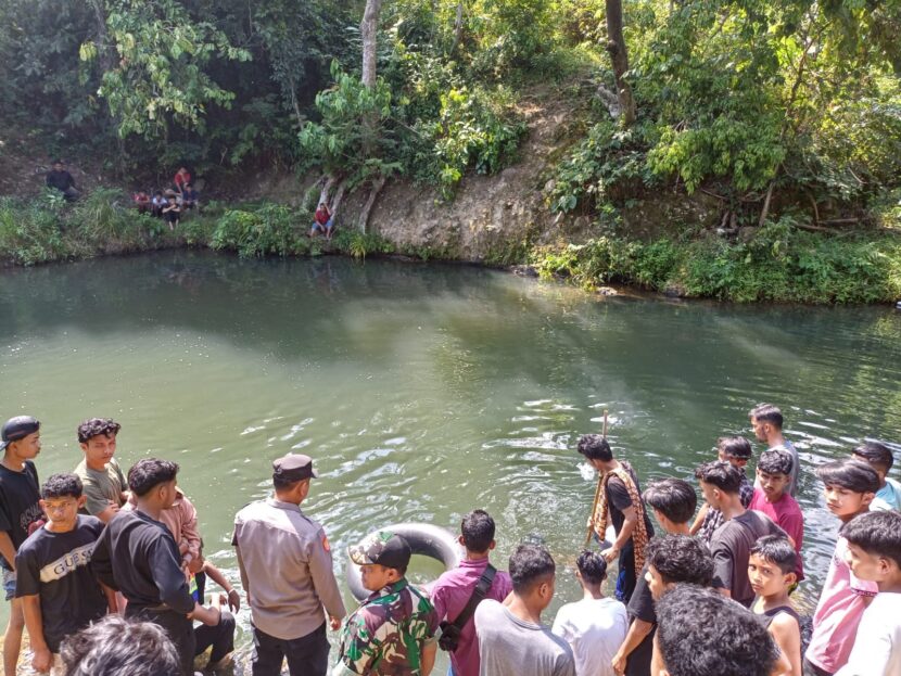 Ⓒ Hak cipta foto di atas dikembalikan sesungguhnya kepada pemilik foto