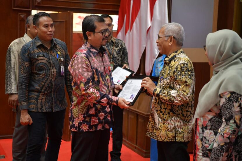 Ⓒ Hak cipta foto di atas dikembalikan sesungguhnya kepada pemilik foto