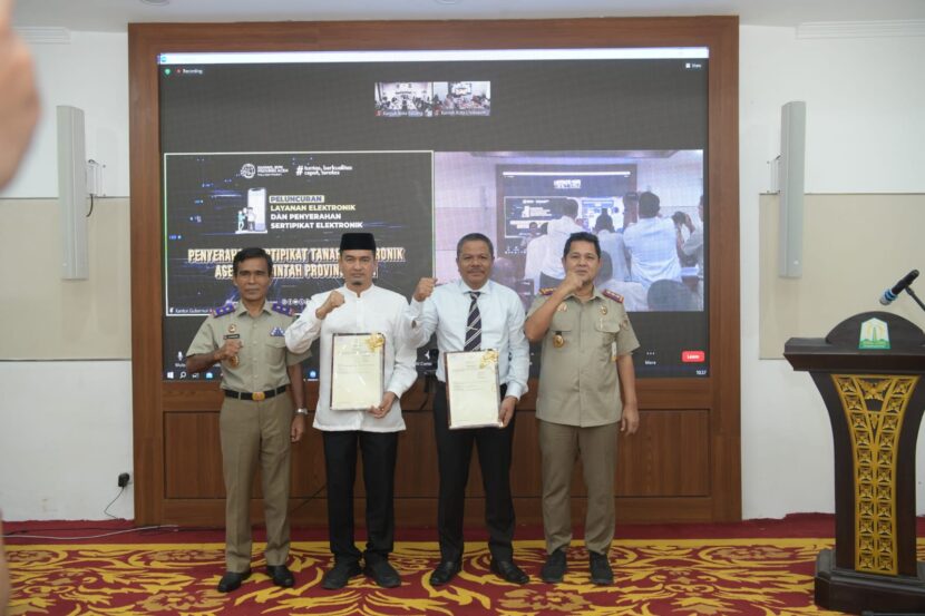 Ⓒ Hak cipta foto di atas dikembalikan sesungguhnya kepada pemilik foto