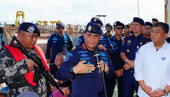 Ⓒ Hak cipta foto di atas dikembalikan sesungguhnya kepada pemilik foto