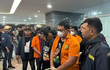 Ⓒ Hak cipta foto di atas dikembalikan sesungguhnya kepada pemilik foto