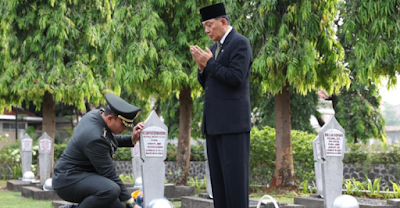 Ⓒ Hak cipta foto di atas dikembalikan sesungguhnya kepada pemilik foto